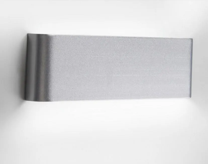 BORJE Sleek Band  Wall Lamp