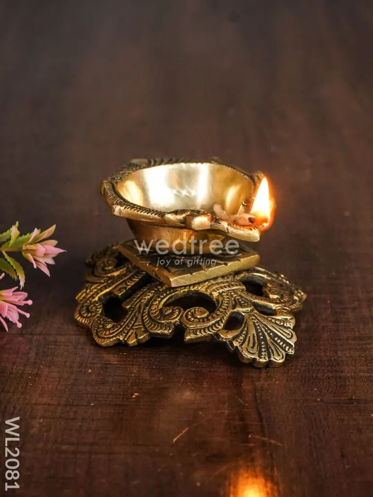 Brass Designer Diya - WL2081