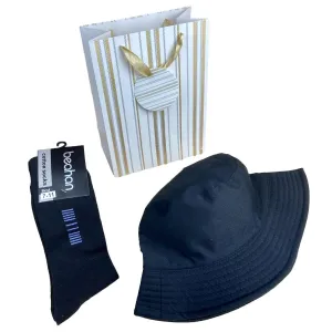 Bucket Hat & Socks