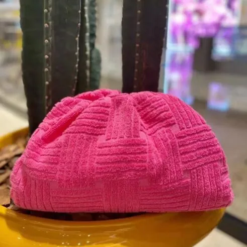 Bucket Towel Bag