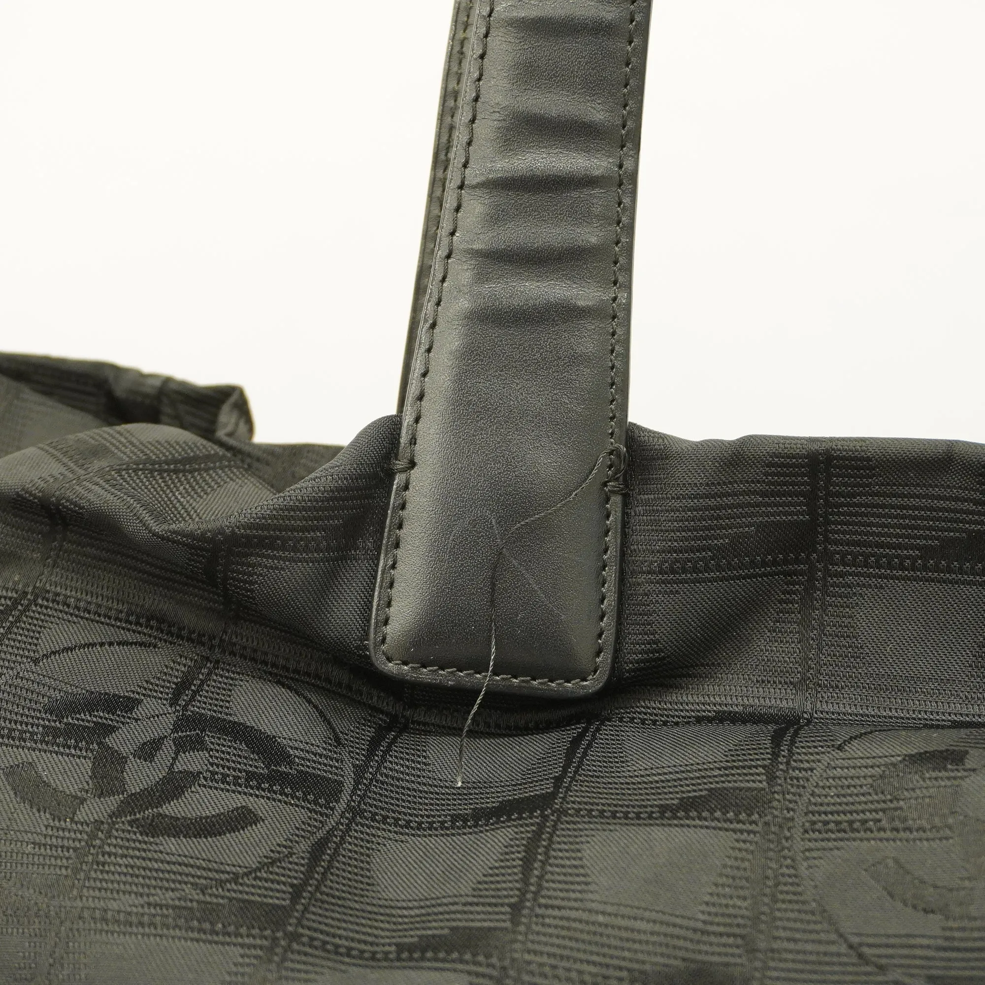 CHANEL   New Travel Line Tote Bag Women's Nylon Tote Bag Black