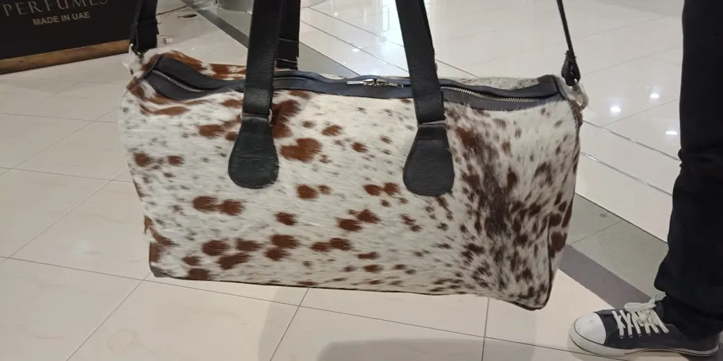 Cowhide Luggage Bag In Brown White