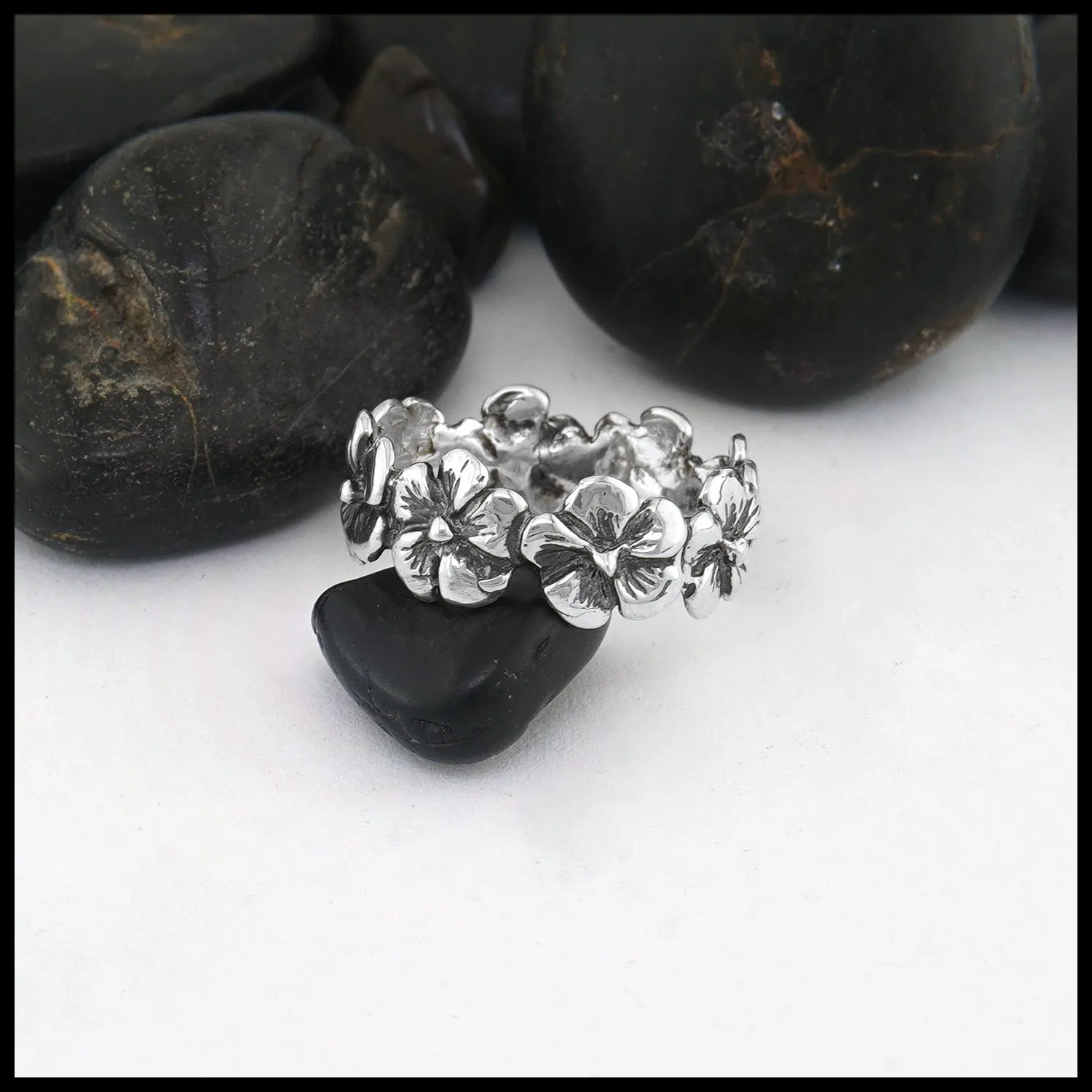 Flower Eternity Ring