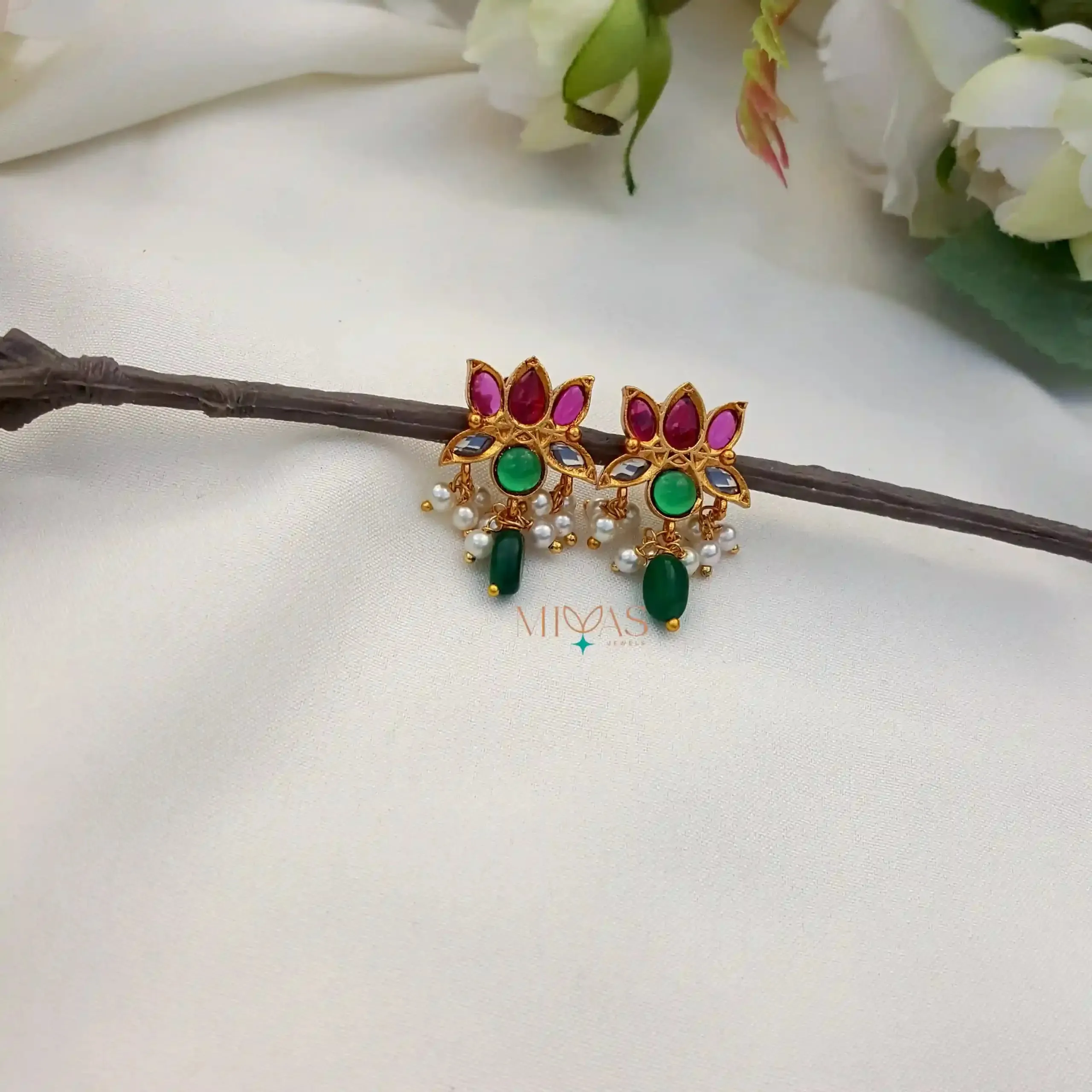 Graceful Lotus Motif Mangalsutra chain
