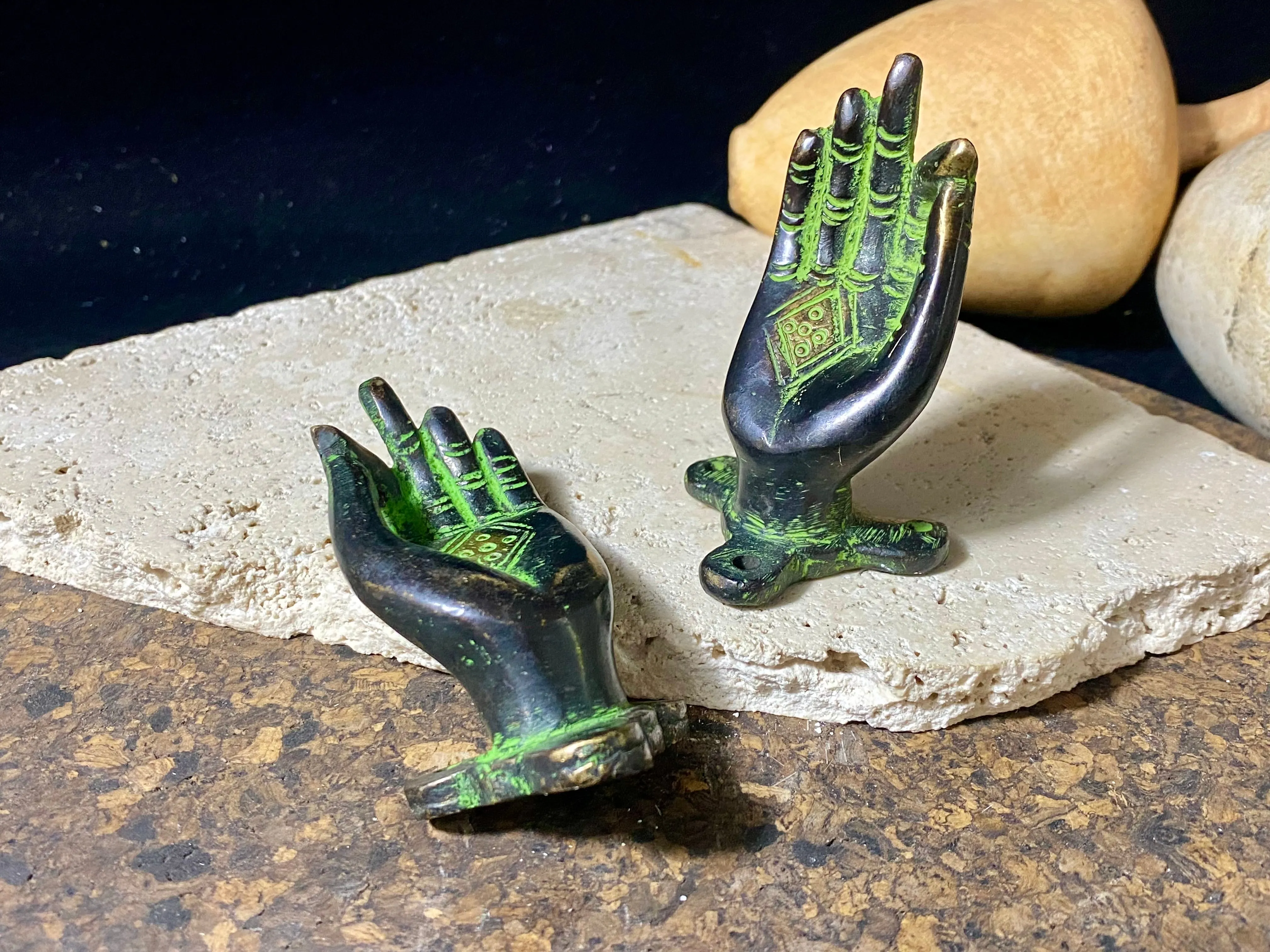 Hands Of Buddha