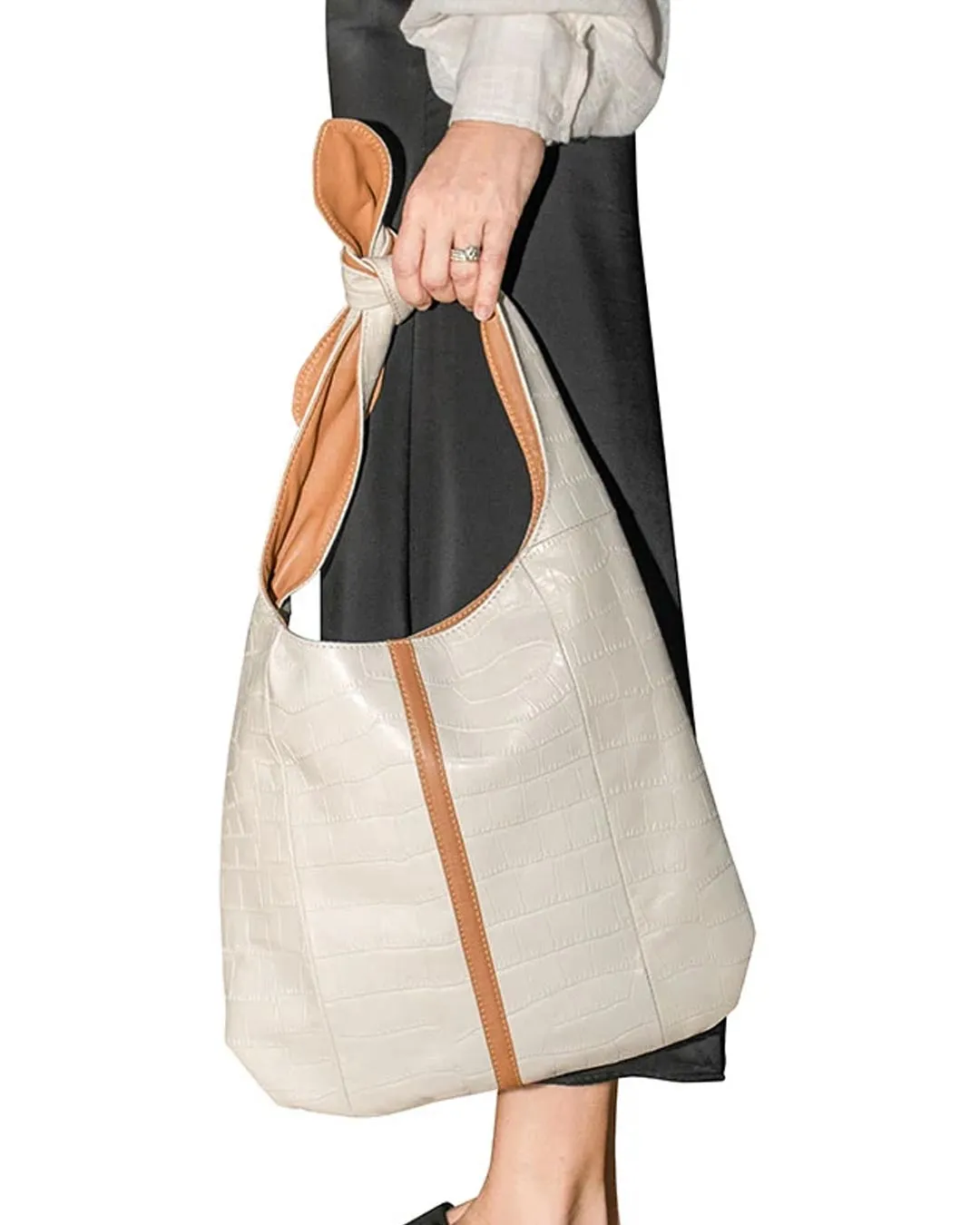HOBO SIGNATURE | CREAM & TAN