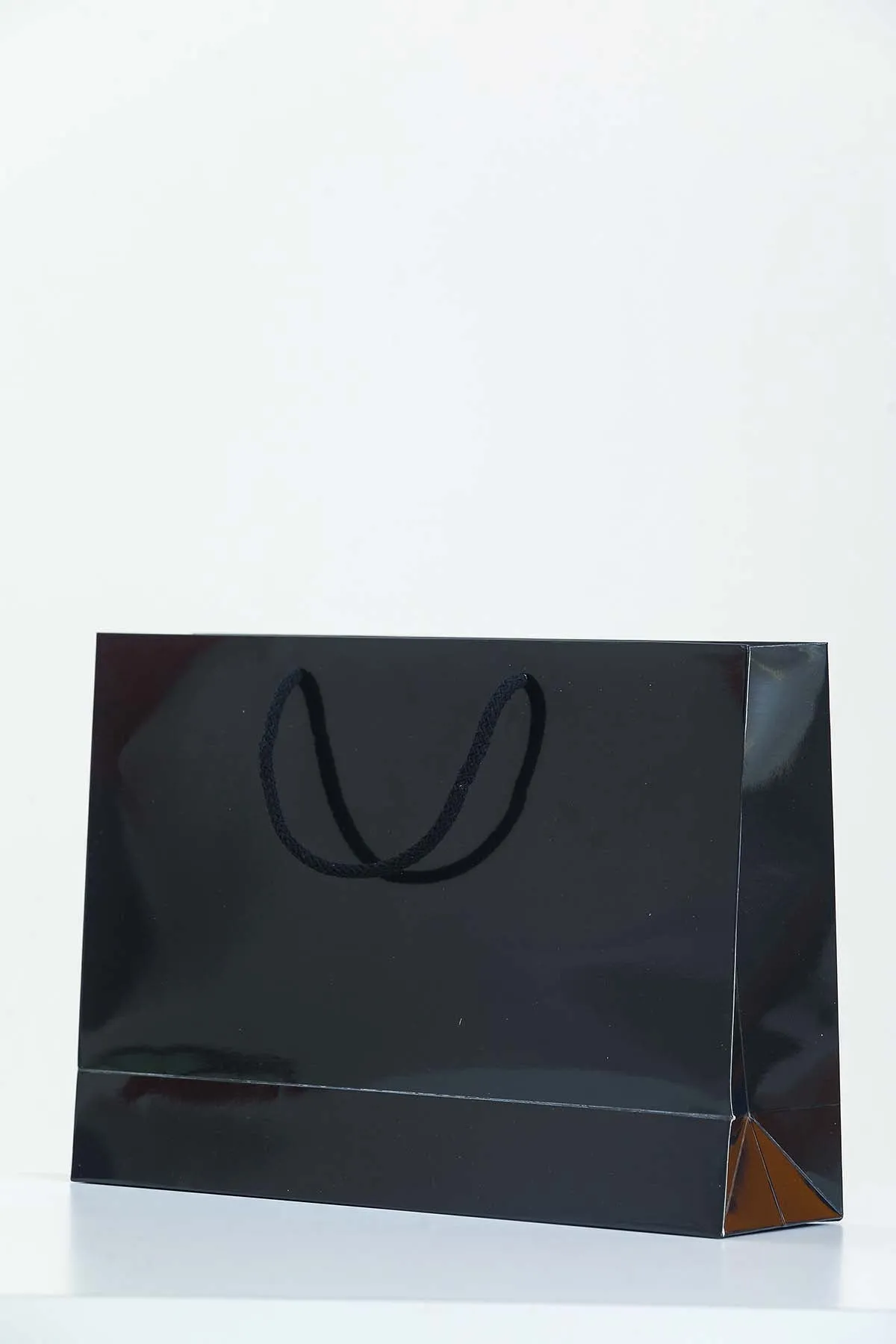 Medium Black Glossy Laminated Uk Carrier Bags