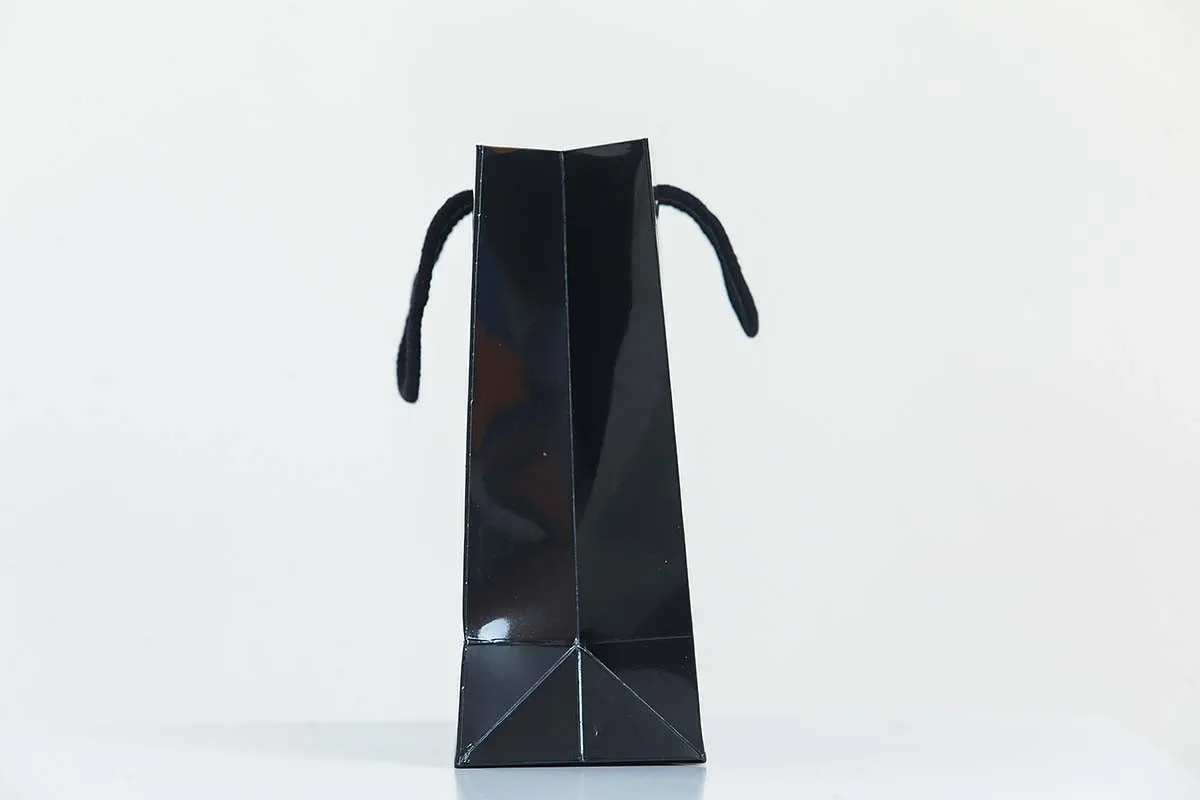 Medium Black Glossy Laminated Uk Carrier Bags