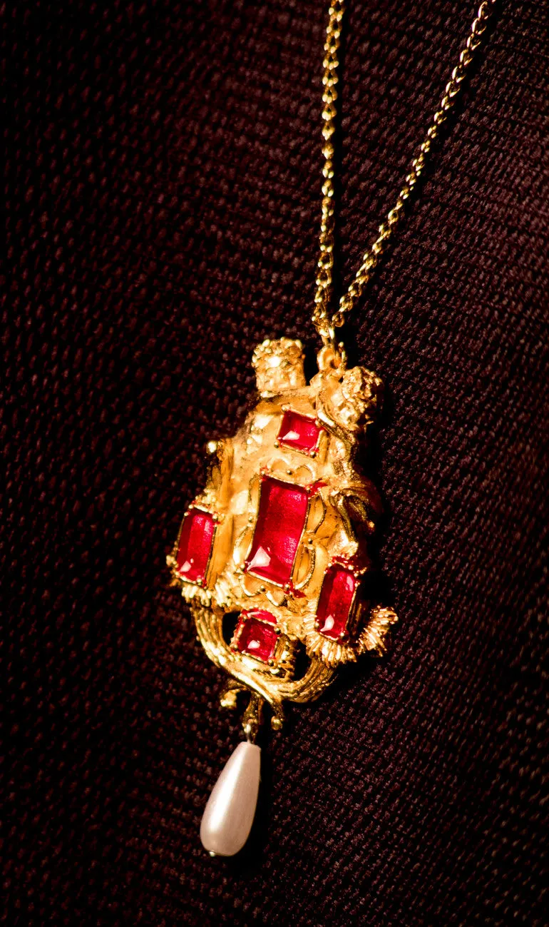 ORNATE Necklace with enamel and pearl - W-81