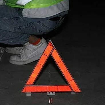 Portable Roadside Emergency Car / Truck Survival Safety Kit