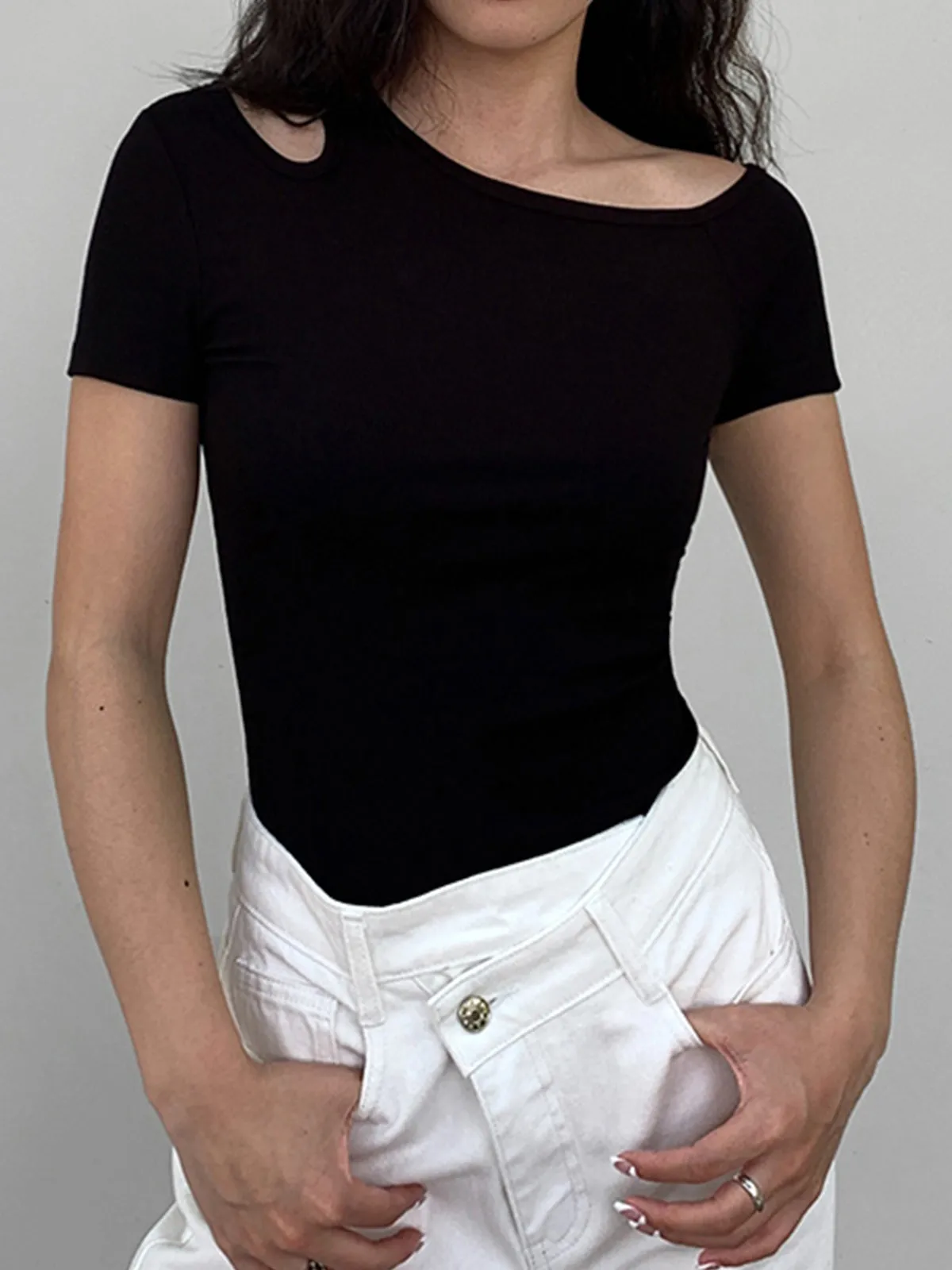 Slinky Cutout Graceful Short Sleeve Top