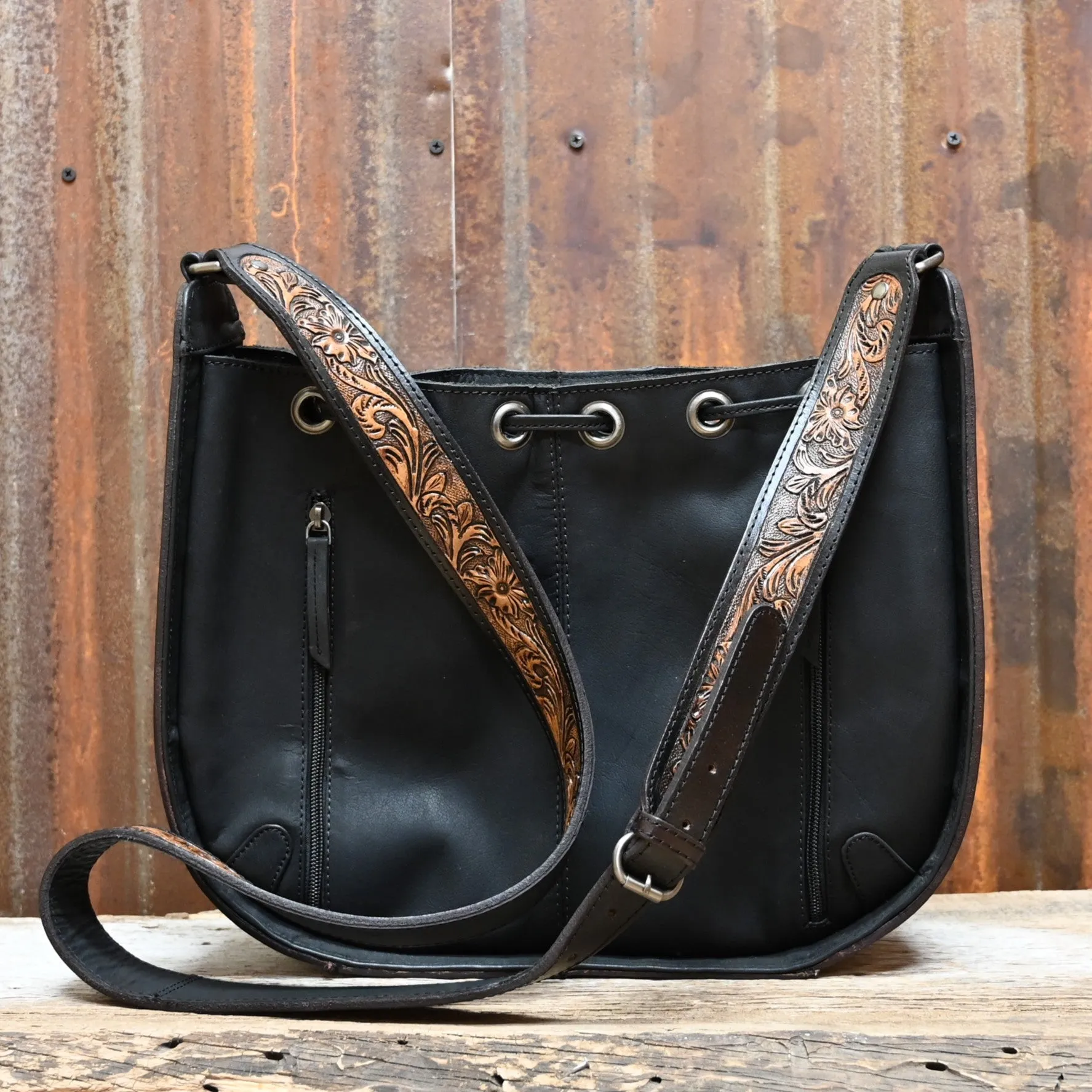Stacey Bucket Black
