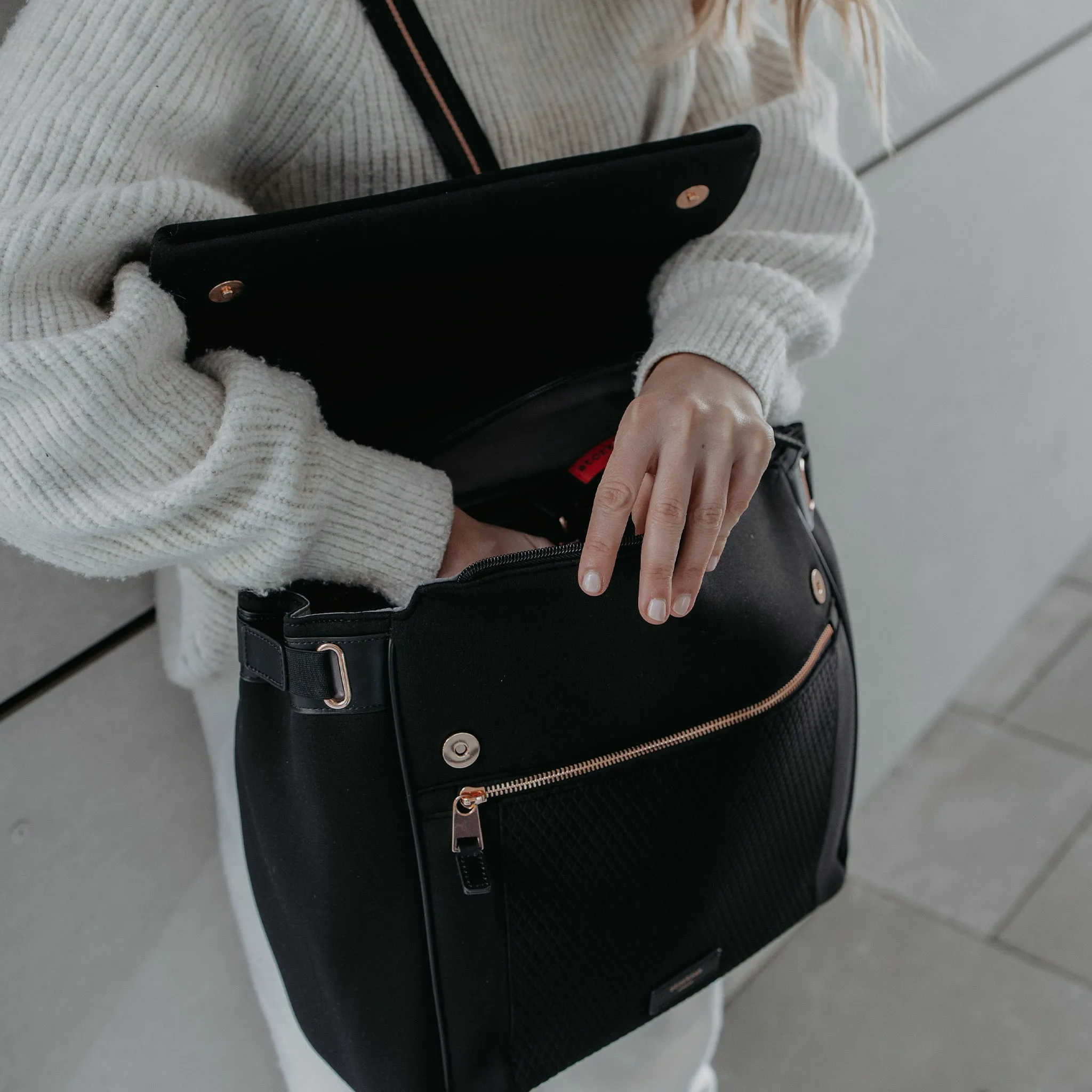 Storksak St. James Scuba Convertible Bag
