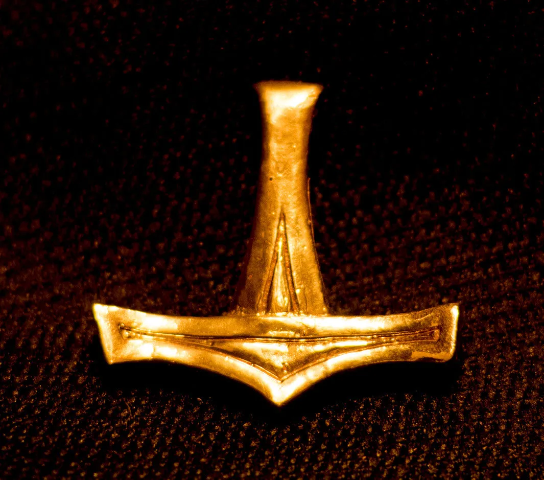 Thor's Hammer with chip carving - N-21